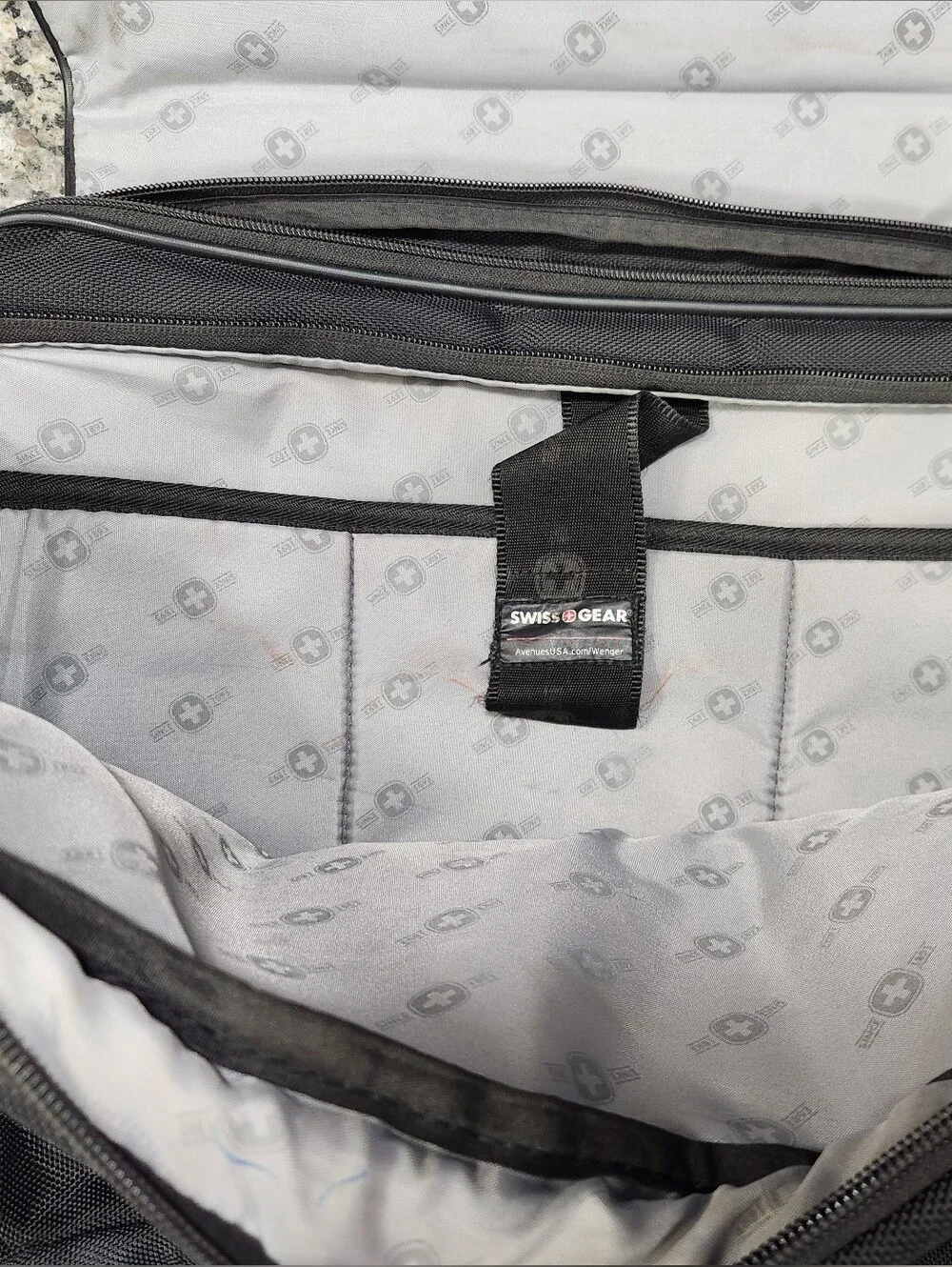 ‼️HOT DEAL‼️ Swiss Gear Latop Bag